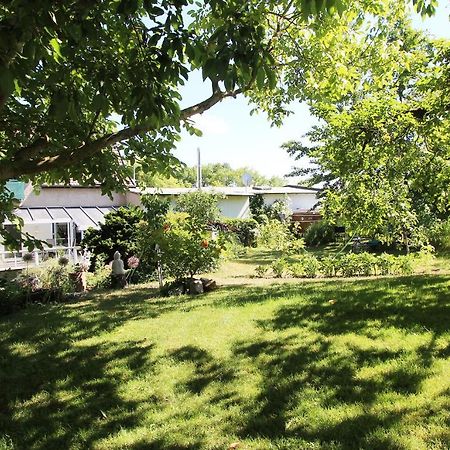 Ferienwohnung Familienwohnung Kröpelin Екстериор снимка
