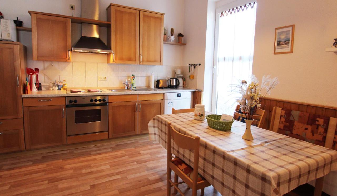 Ferienwohnung Familienwohnung Kröpelin Екстериор снимка